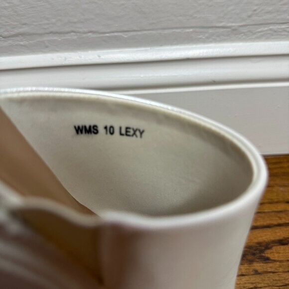 Dolce Vita Women’s Iridescent Pearl  White Clogs Size 10 Lexy Slip On Shoes - Picture 6 of 7